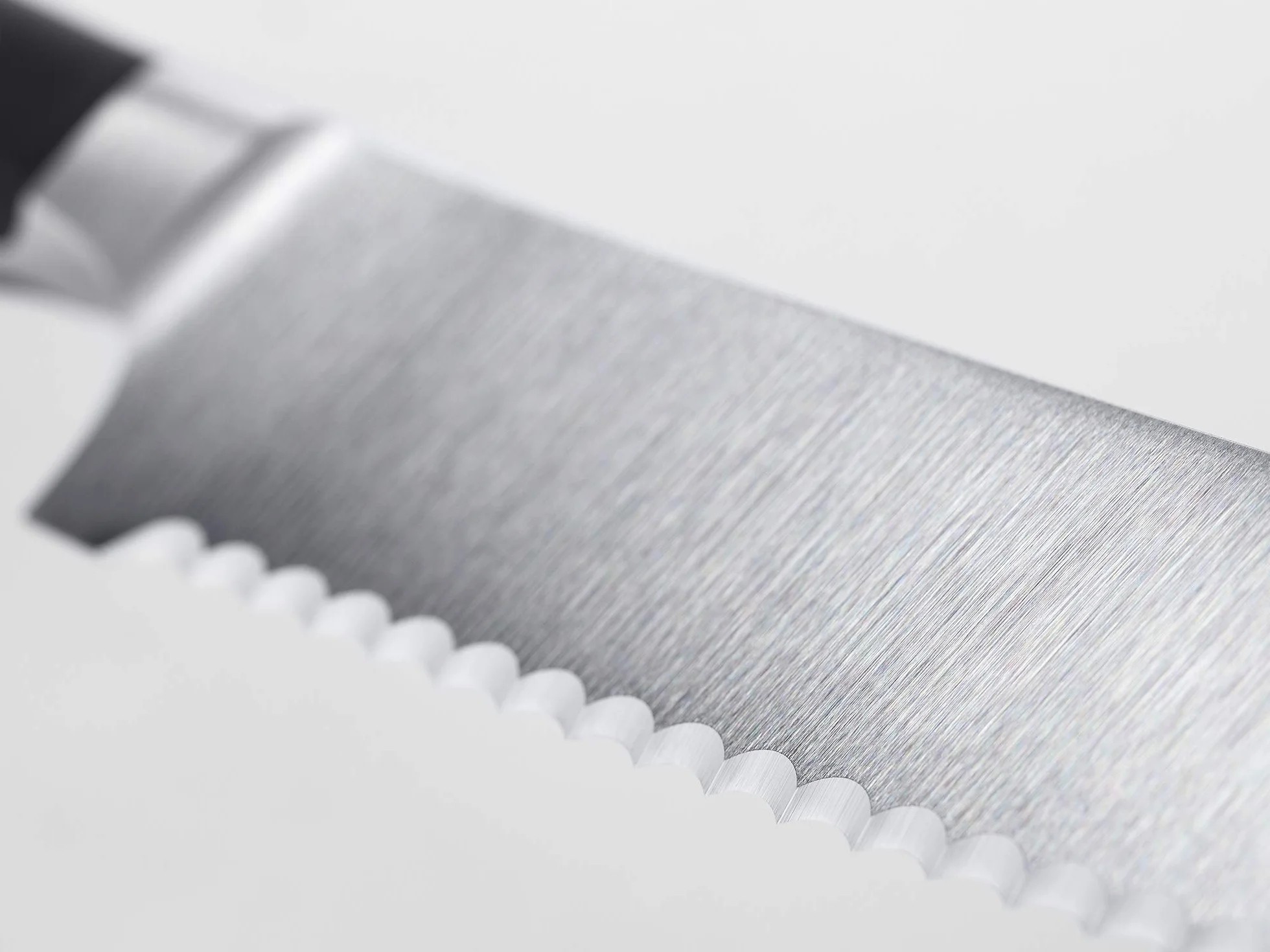 WÜSTHOF Classic Ikon Coltello pane 23 cm