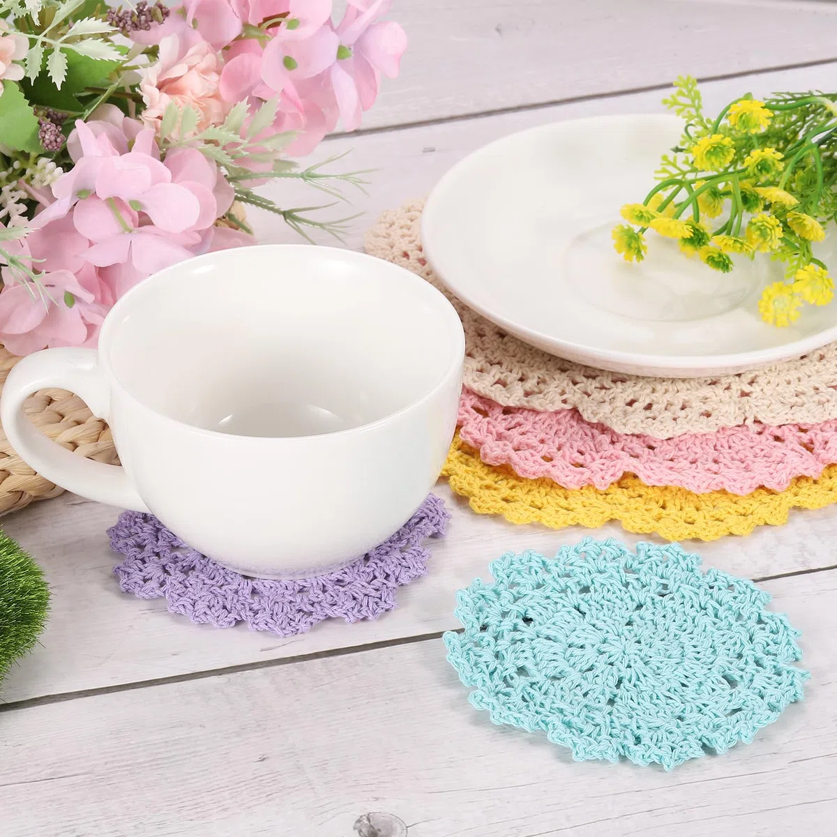 QUARKZMAN Centrini Uncinetto 4pz 4" - Cotone Intreccio Tessuto Sottobicchieri Pizzo Rotondo Sottobicchieri Fatti Manualmente con Floreale Motivo per Matrimonio Festa Decorazione (Nero)