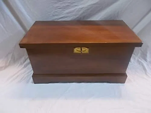 LA IBERICA Cassapanca in legno massello. Con serratura. Verniciatura color noce, 70 cm. Lunghezza: