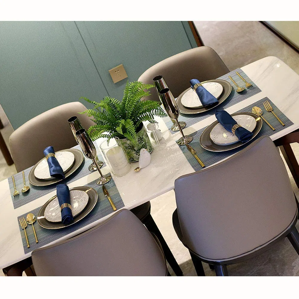 Tovagliette Americana Plastica Lavabili,Facile Pulizia PVC Tovagliette Colazione,Antiscivolo,Antimacchia,Resistenti al Calore,per Cucina Hotels Ristorante Set di 6 (Blu)